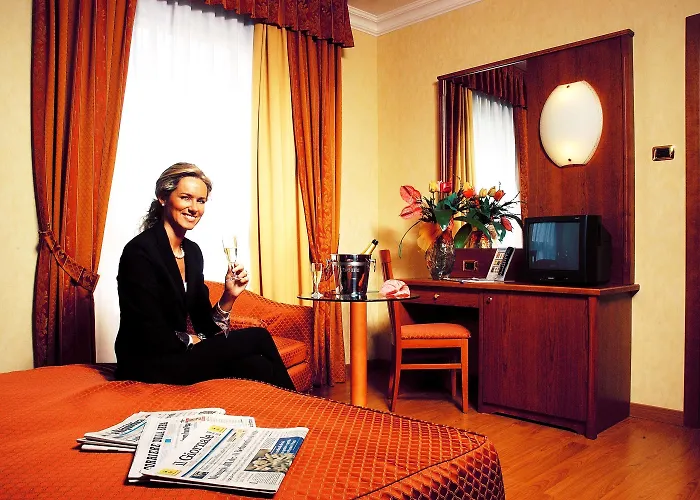 Отель President Venezia 4*