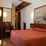 Hotel President 4*