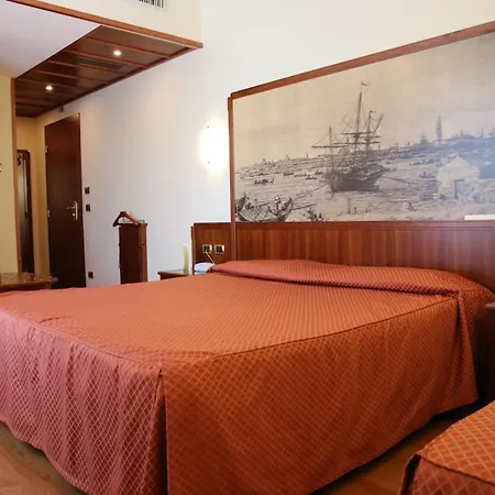 Hotel President 4*
