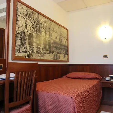 President Hotel
