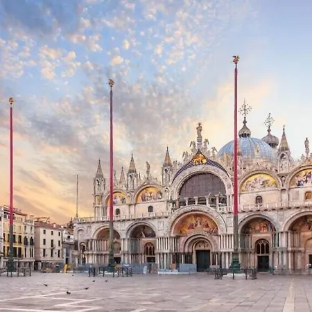 President Venezia Otel 4*