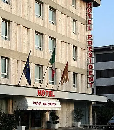 President Venezia Hotel 4*
