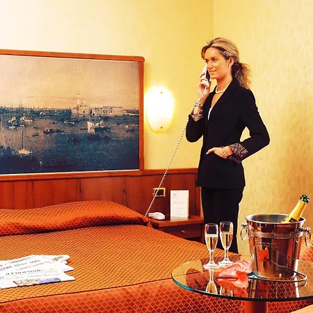 President Venezia Hotell