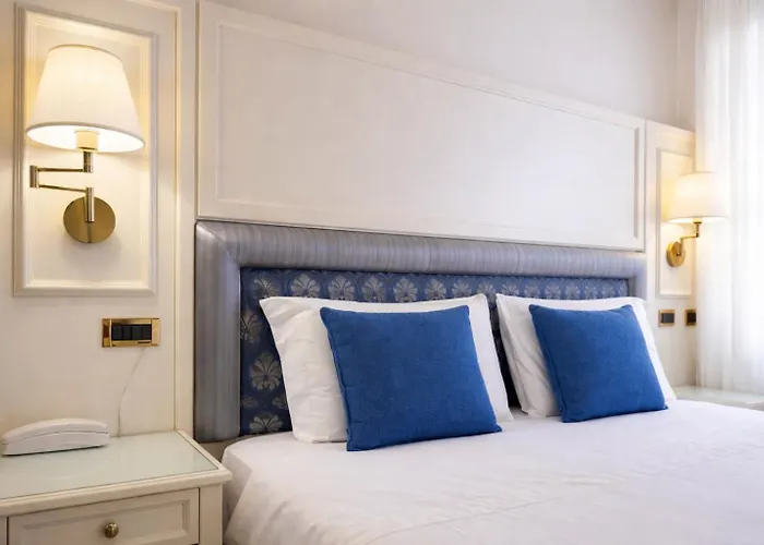 President Venezia Hotel 4*